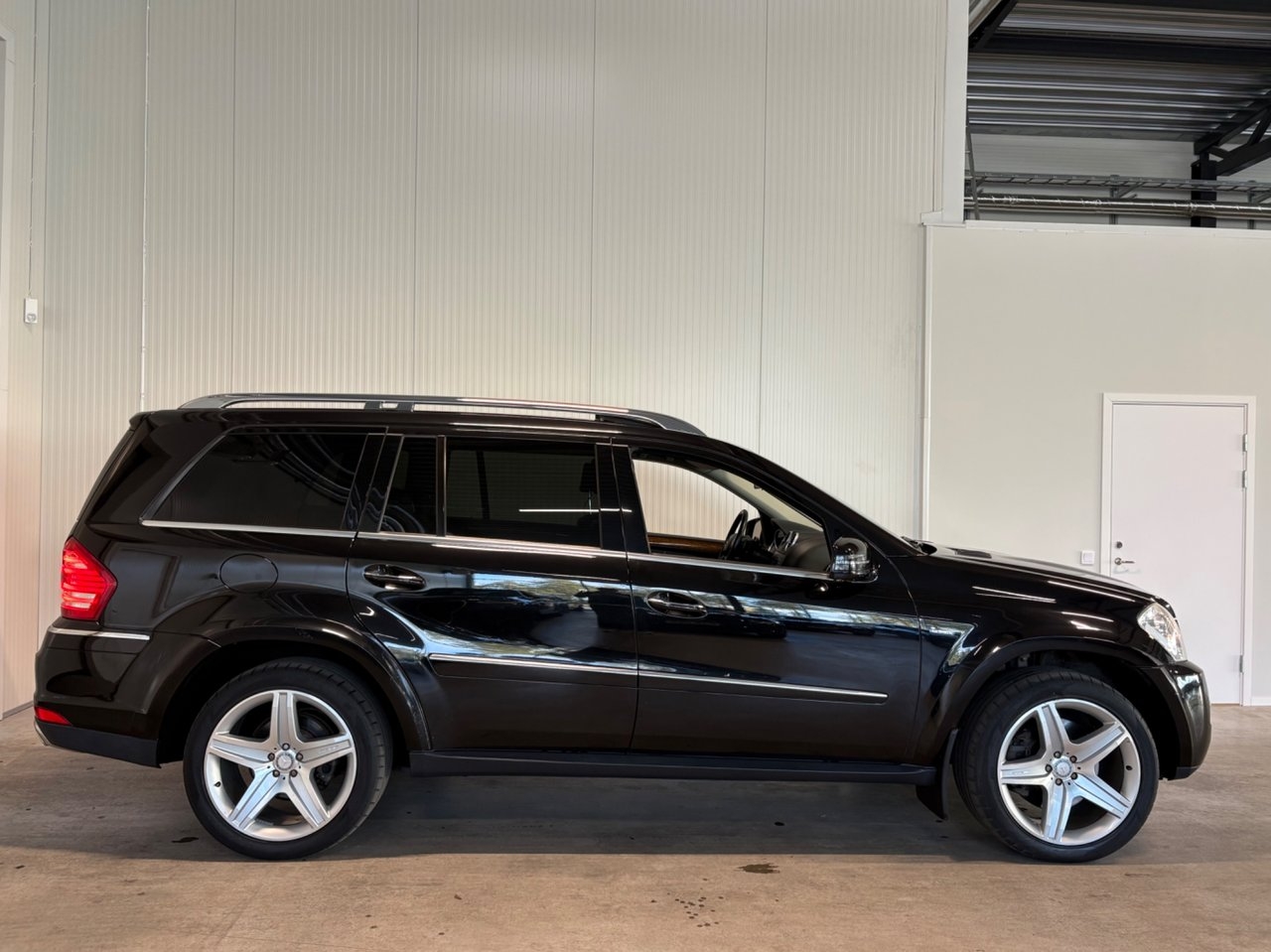 Mercedes-Benz GL 350 CDI 2011, kuva 2/10