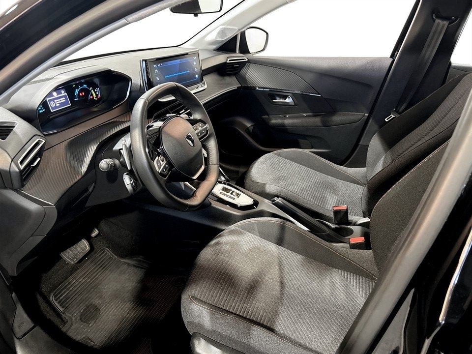 Peugeot 208 1.2 Hybrid 100 Style 2025, bild 5/10