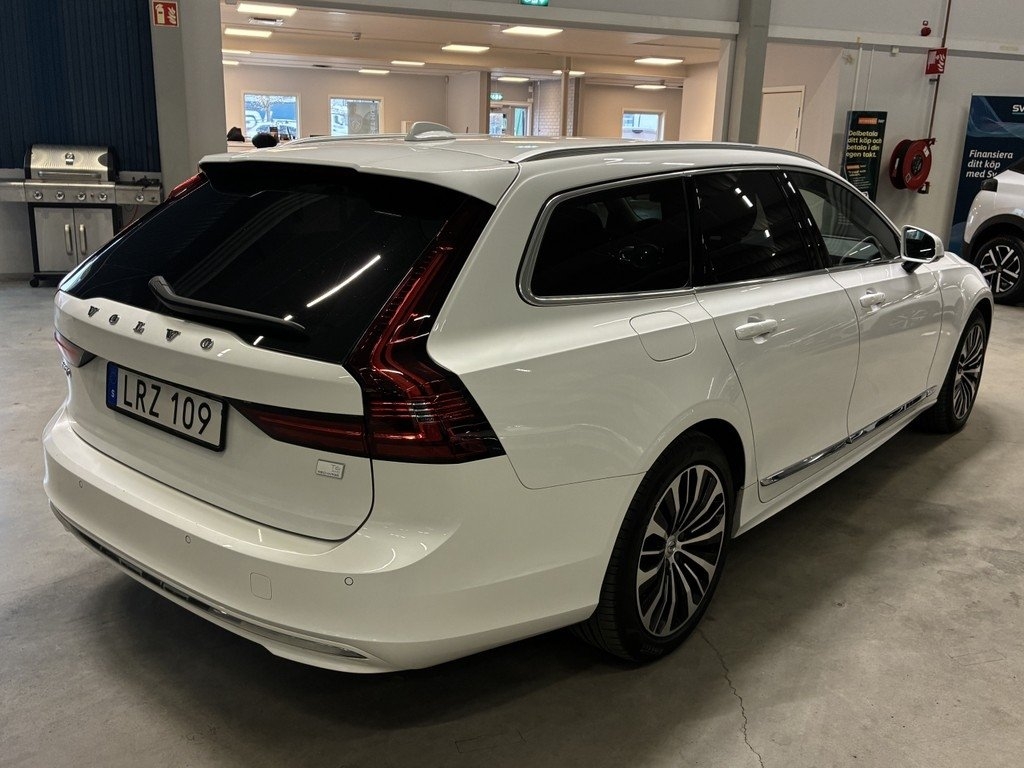 Volvo V90 T6 Core Edition 2024, bild 5/10