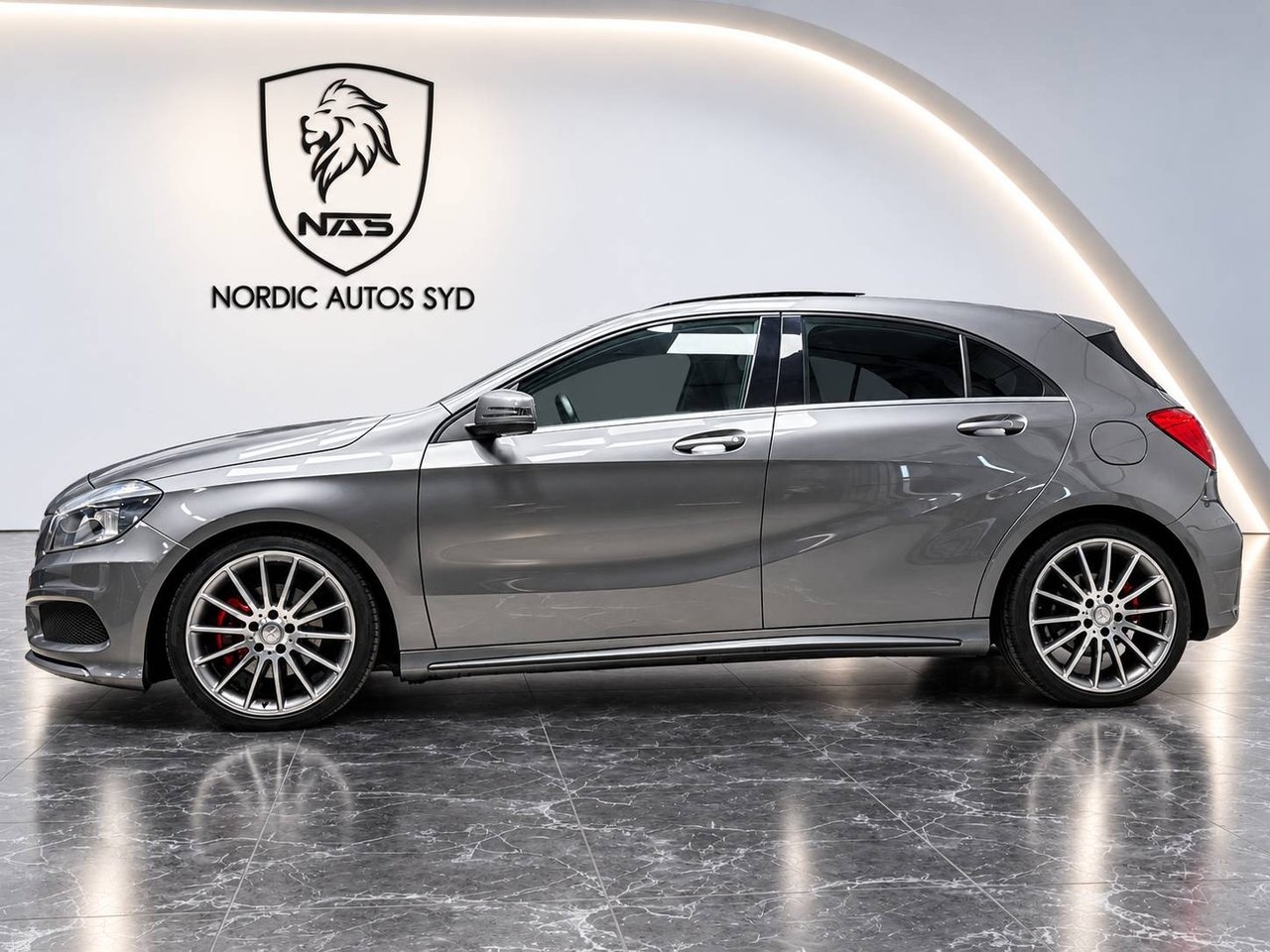 Mercedes-Benz A 180 CDI 2014, bild 3/10