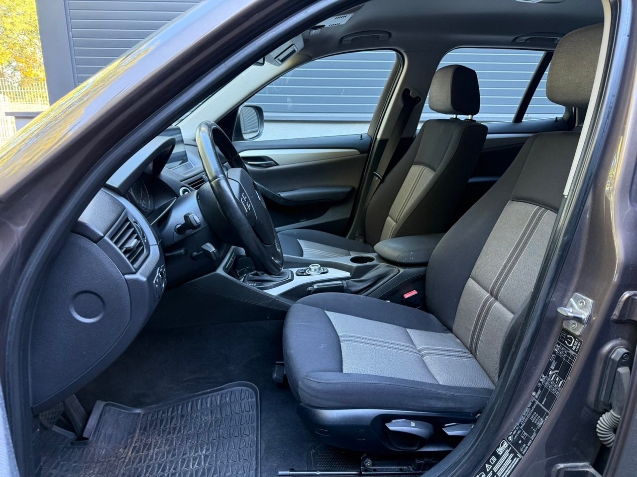BMW X1 2010, bild 6/7