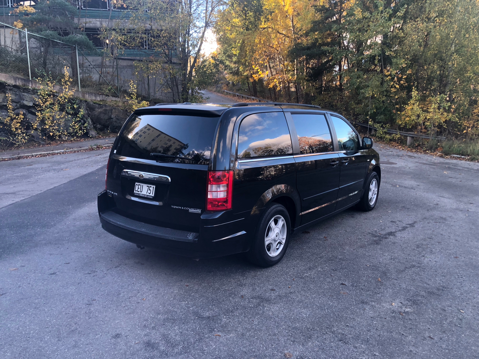 Chrysler Town & Country 2010, bild 3/7