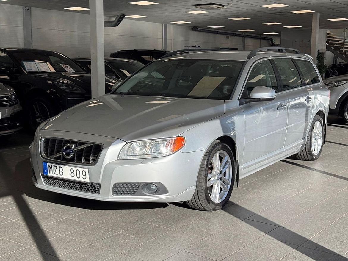 Volvo V70 Momentum 2013, bild 6/10