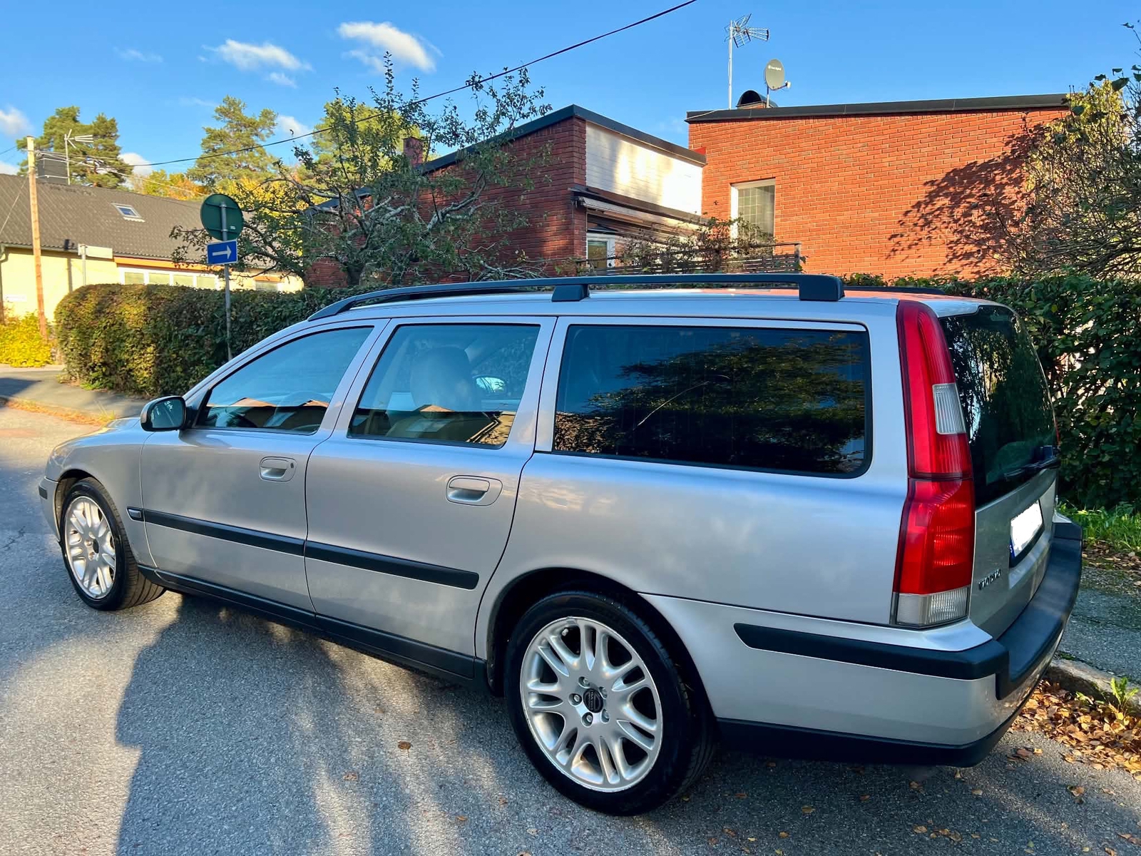 Volvo V70 2001, bild 2/9