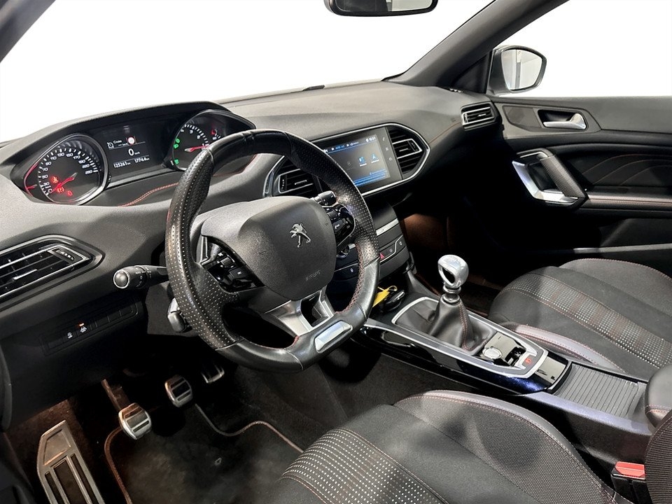 Peugeot 308 1.2 PureTech 130 GT Line 2018, bild 4/10