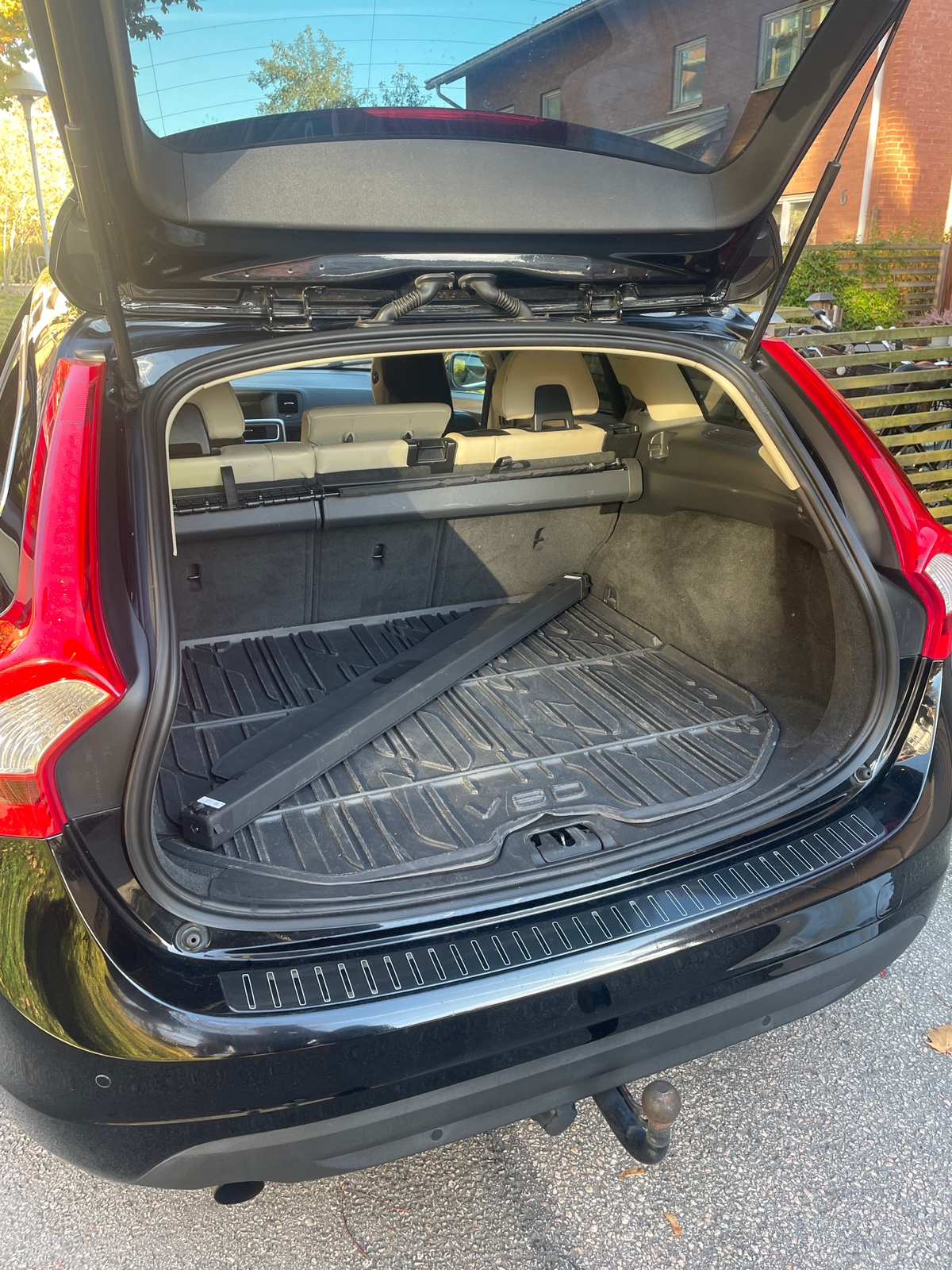 Volvo V60 D3 Summum 2011, bild 6/8