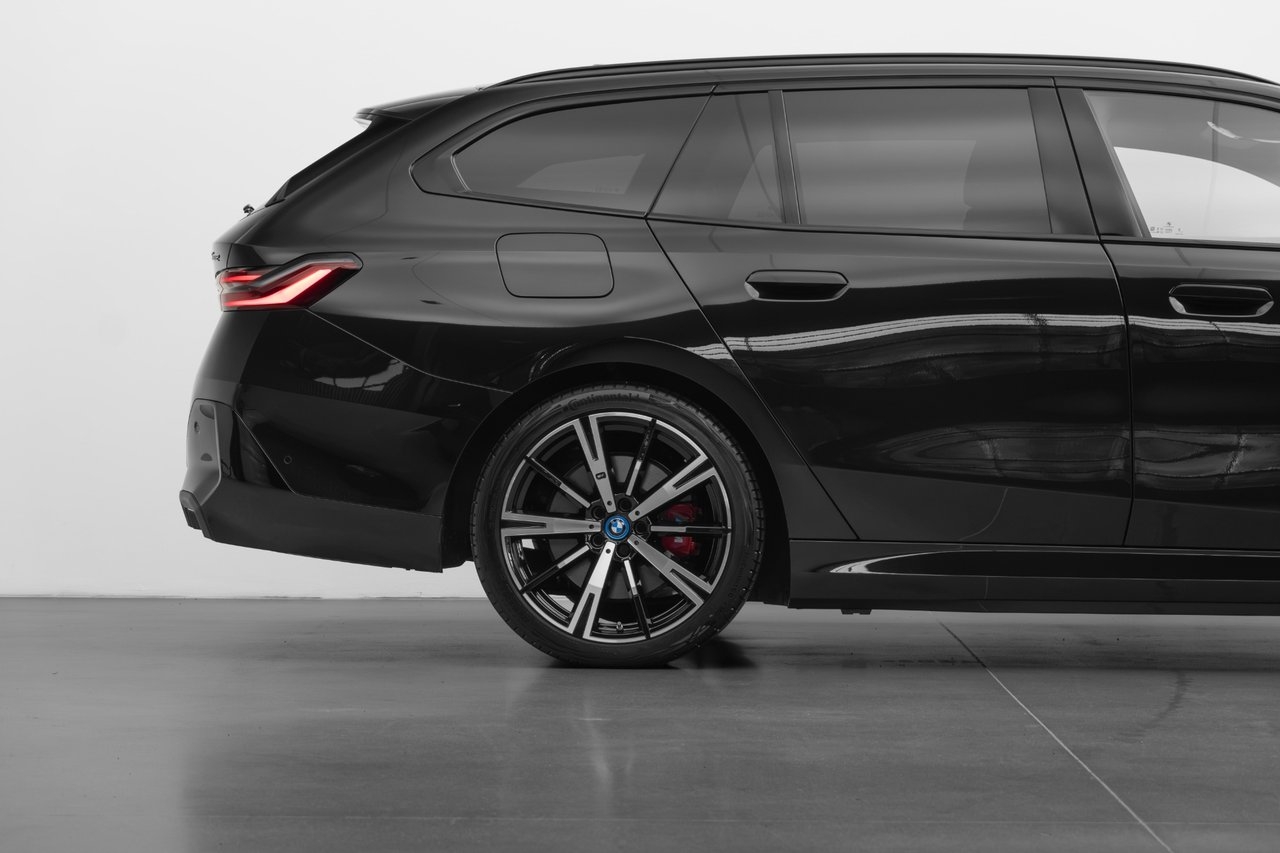 BMW 530e M Sport 2025, bild 6/10