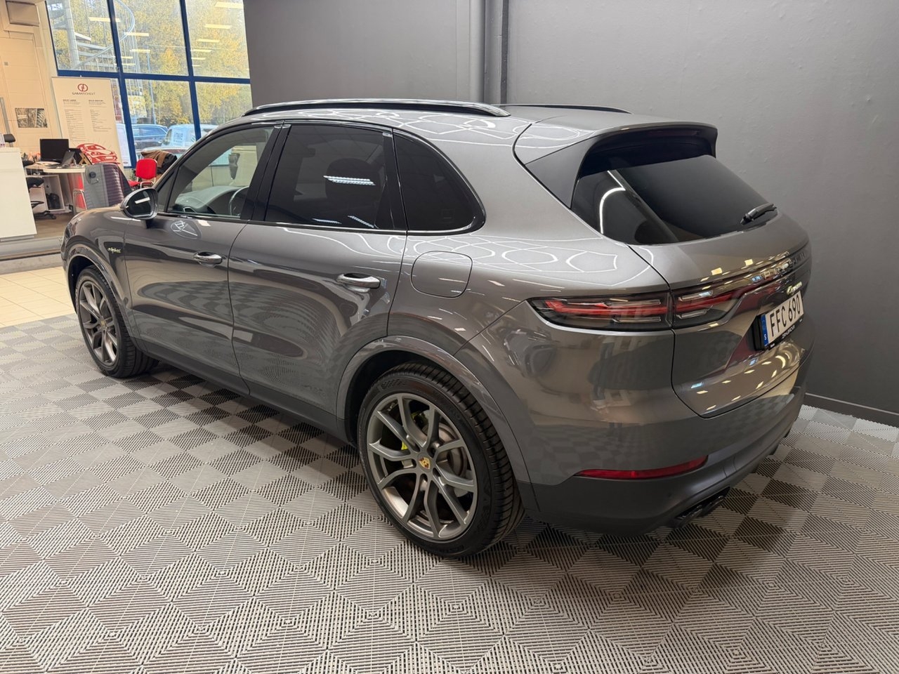 Porsche Cayenne E-Hybrid 2021, bild 4/10