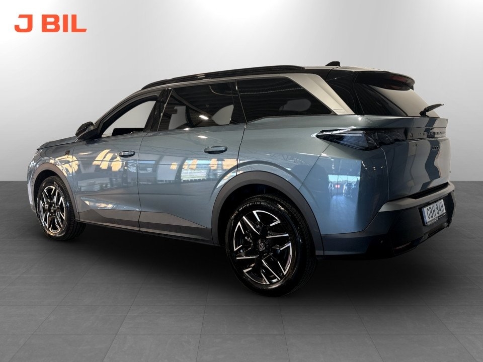 Peugeot 5008 1.2 Hybrid 145 GT 2025, bild 3/10