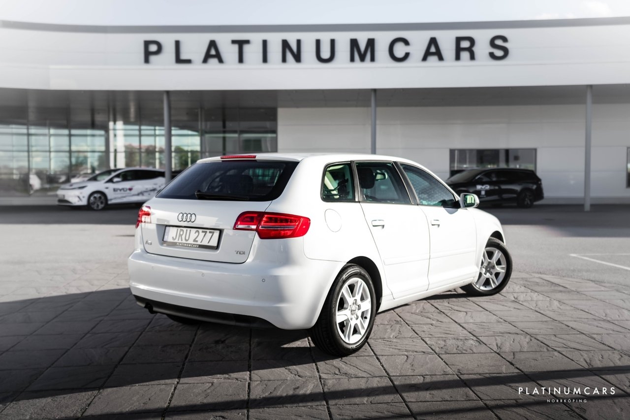 Audi A3 2.0 TDI 2011, bild 2/10
