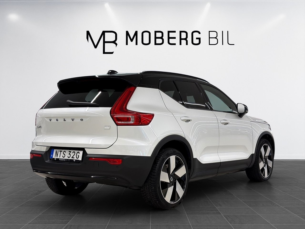Volvo XC40 Plus Edition 2023, bild 5/10