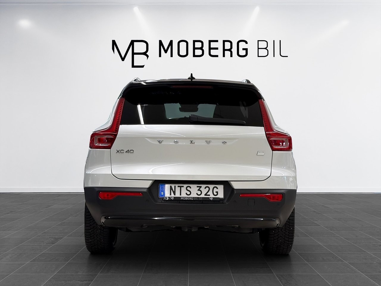 Volvo XC40 Plus Edition 2023, bild 6/10