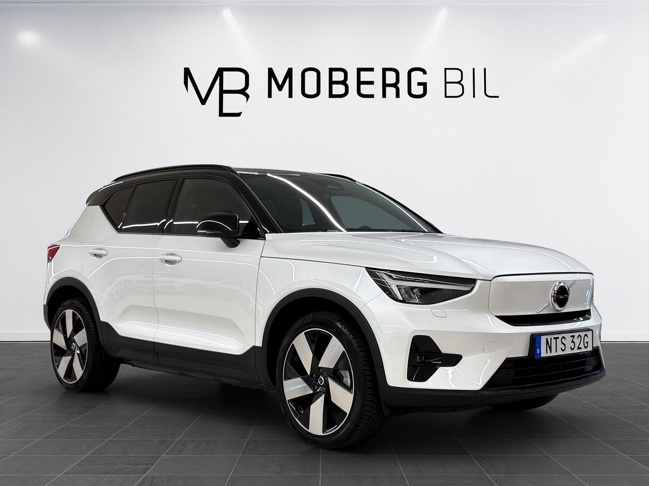 Volvo XC40 Plus Edition 2023, bild 7/10
