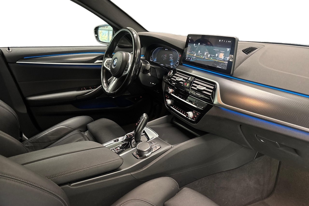 BMW 530e M Sport 2024, bild 6/10