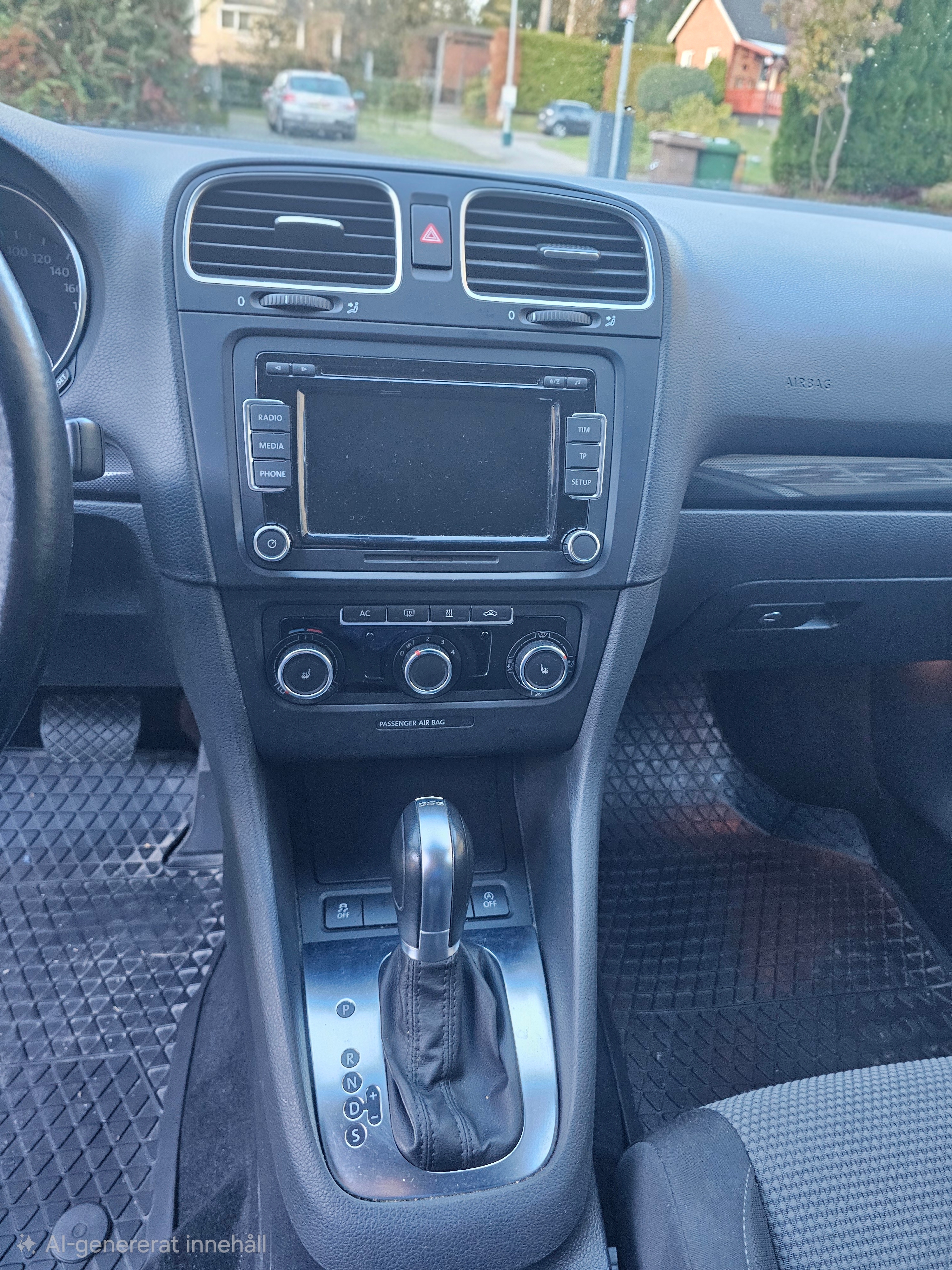Volkswagen Golf 1.6 TDI 2011, bild 8/8