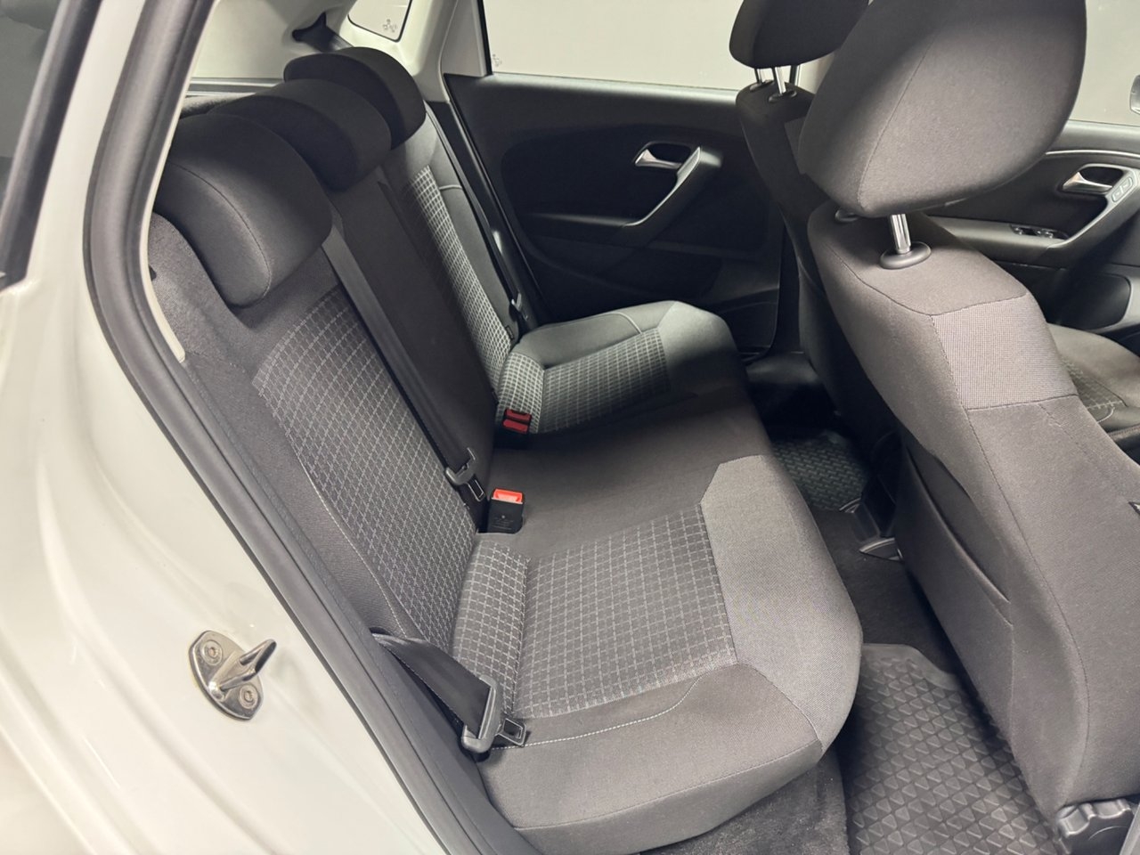 Volkswagen Polo 1.2 TSI 2017, photo 7/9