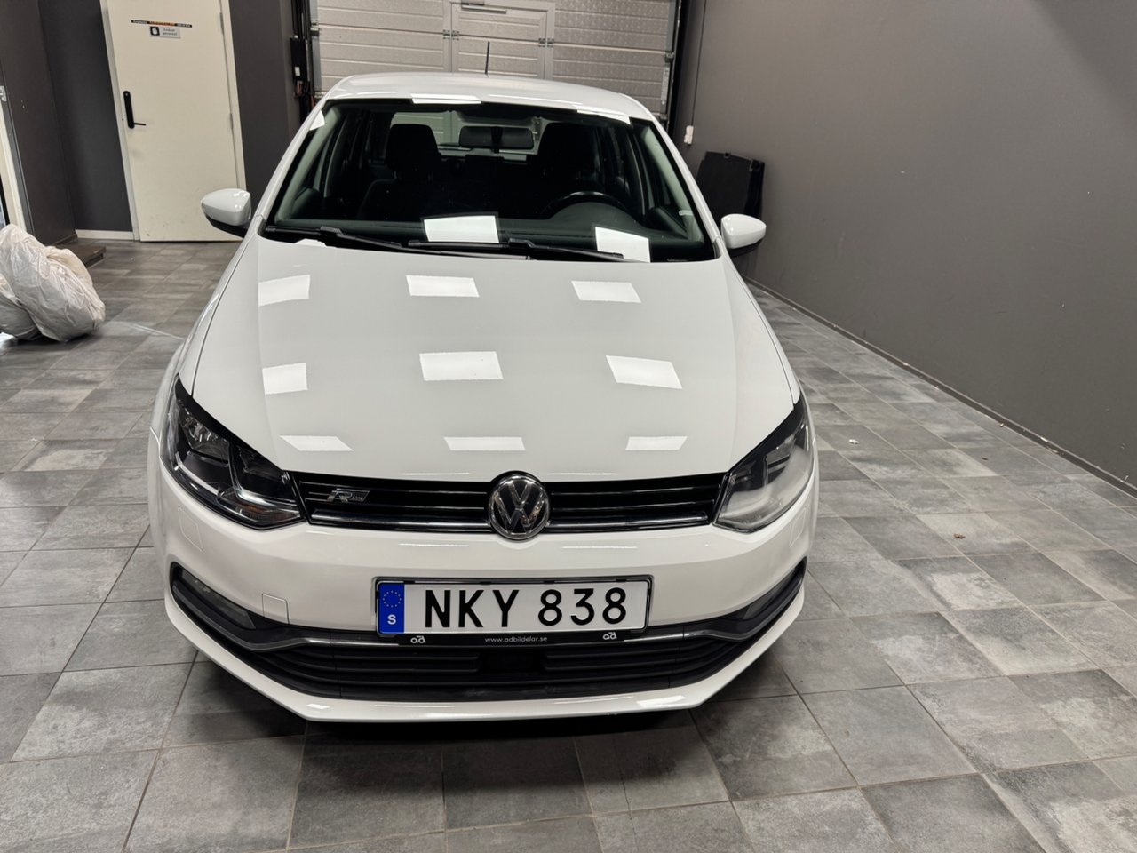 Volkswagen Polo 1.2 TSI 2017, photo 2/9