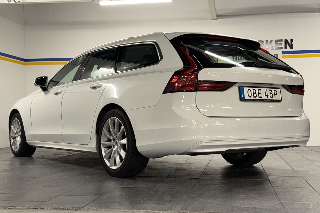 Volvo V90 B4 Diesel Momentum Advanced 2021, photo 10/10