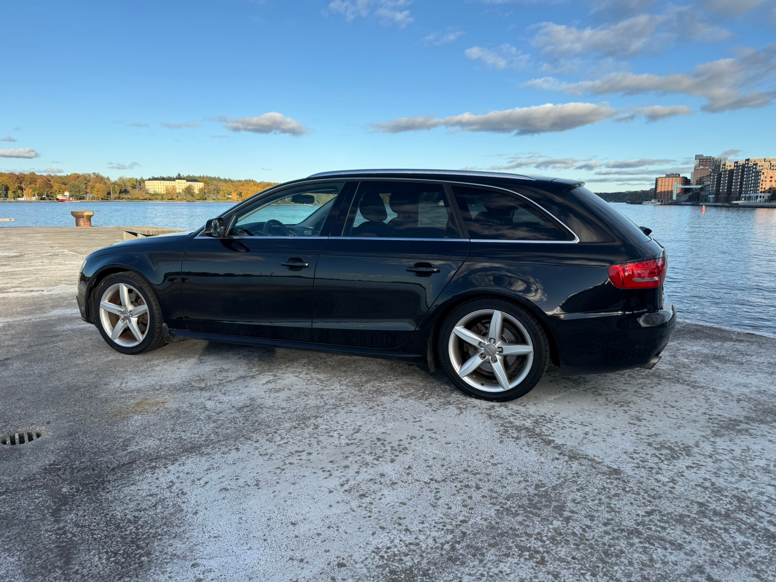 Audi A4 2.0 TFSI flexible fuel 2011, bild 3/10