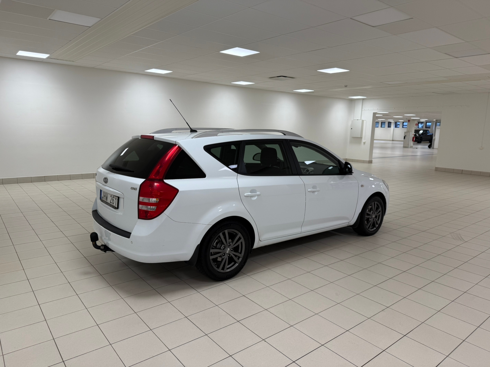 Kia Ceed 1.6 CRDi 115 2009, bild 4/8