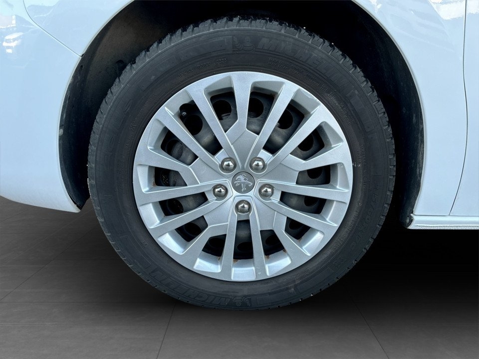 Peugeot Expert BlueHDi 145 S&S 2023, photo 5/10