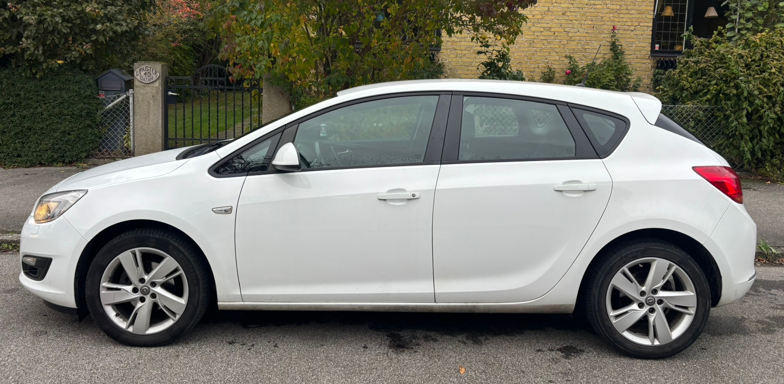 Opel Astra 1.4 Turbo 2015, bild 3/5