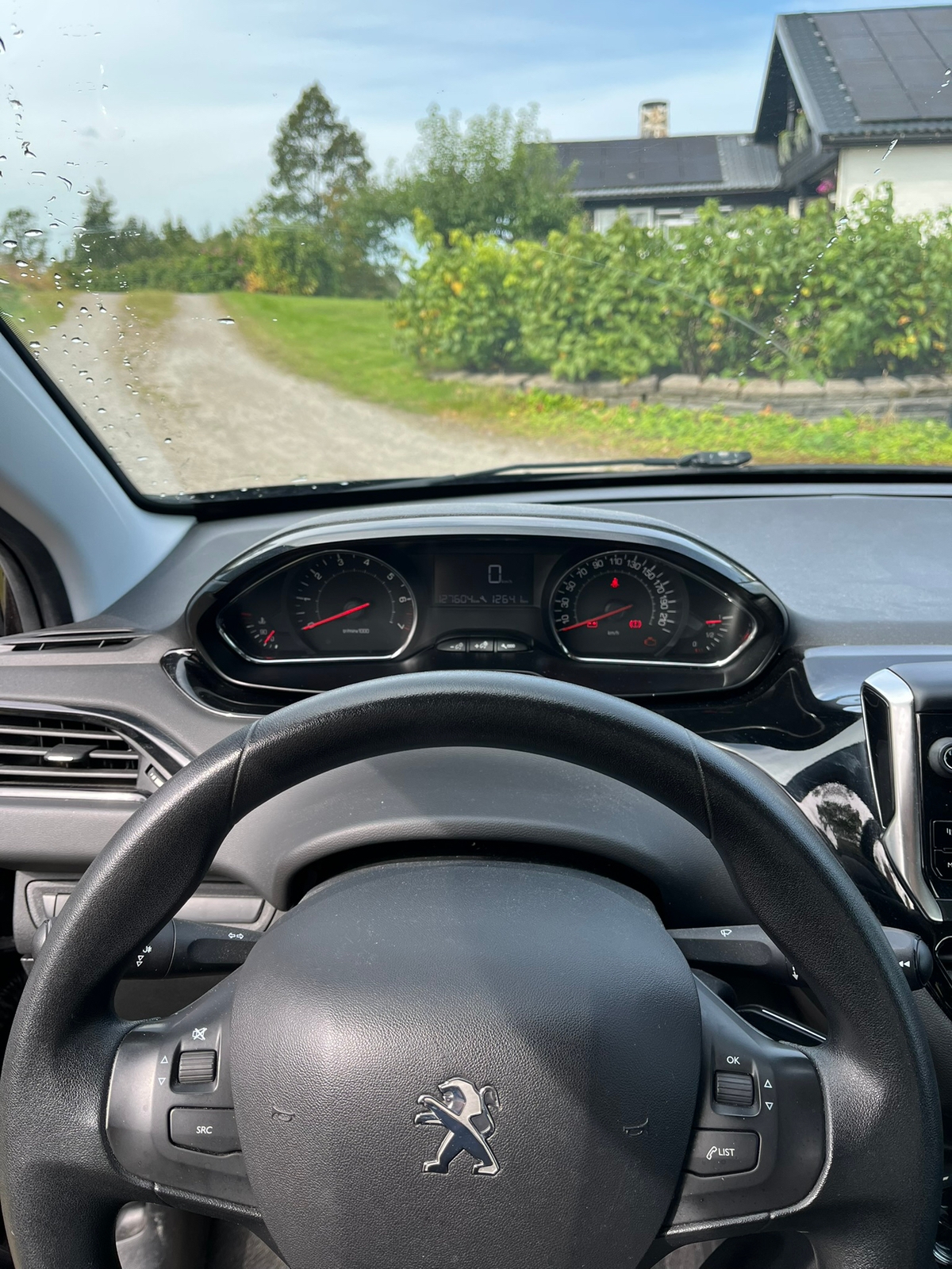 Peugeot 208 1.4 VTi 95 2012, bild 5/6
