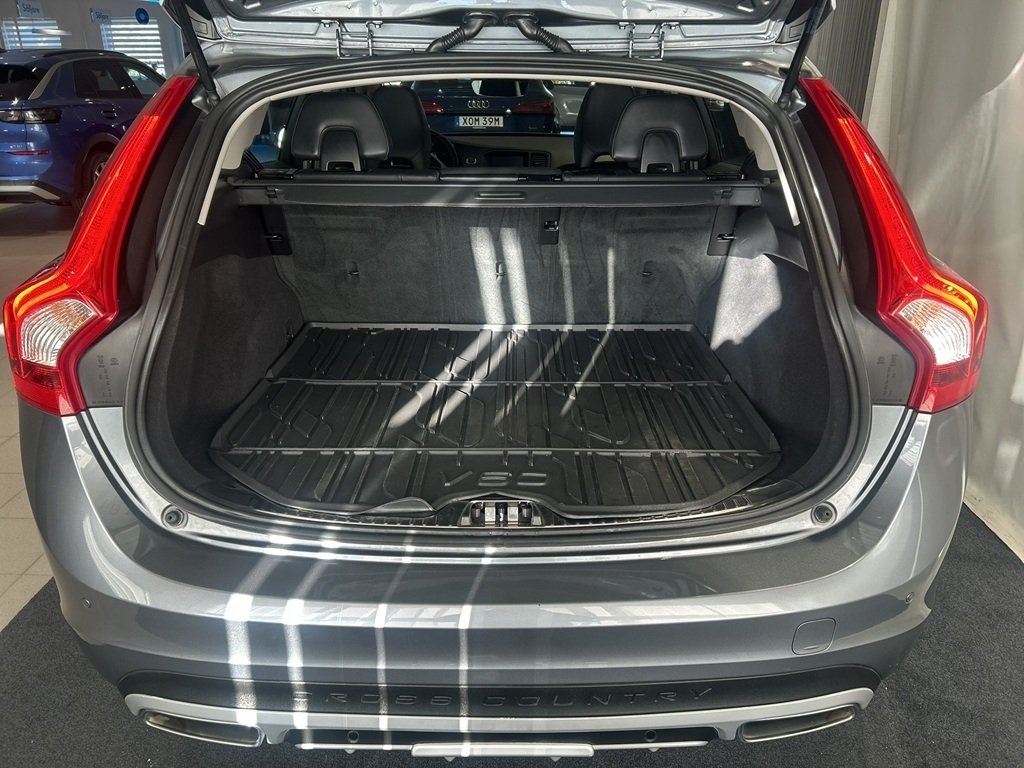 Volvo V60 D4 2017, bild 7/10