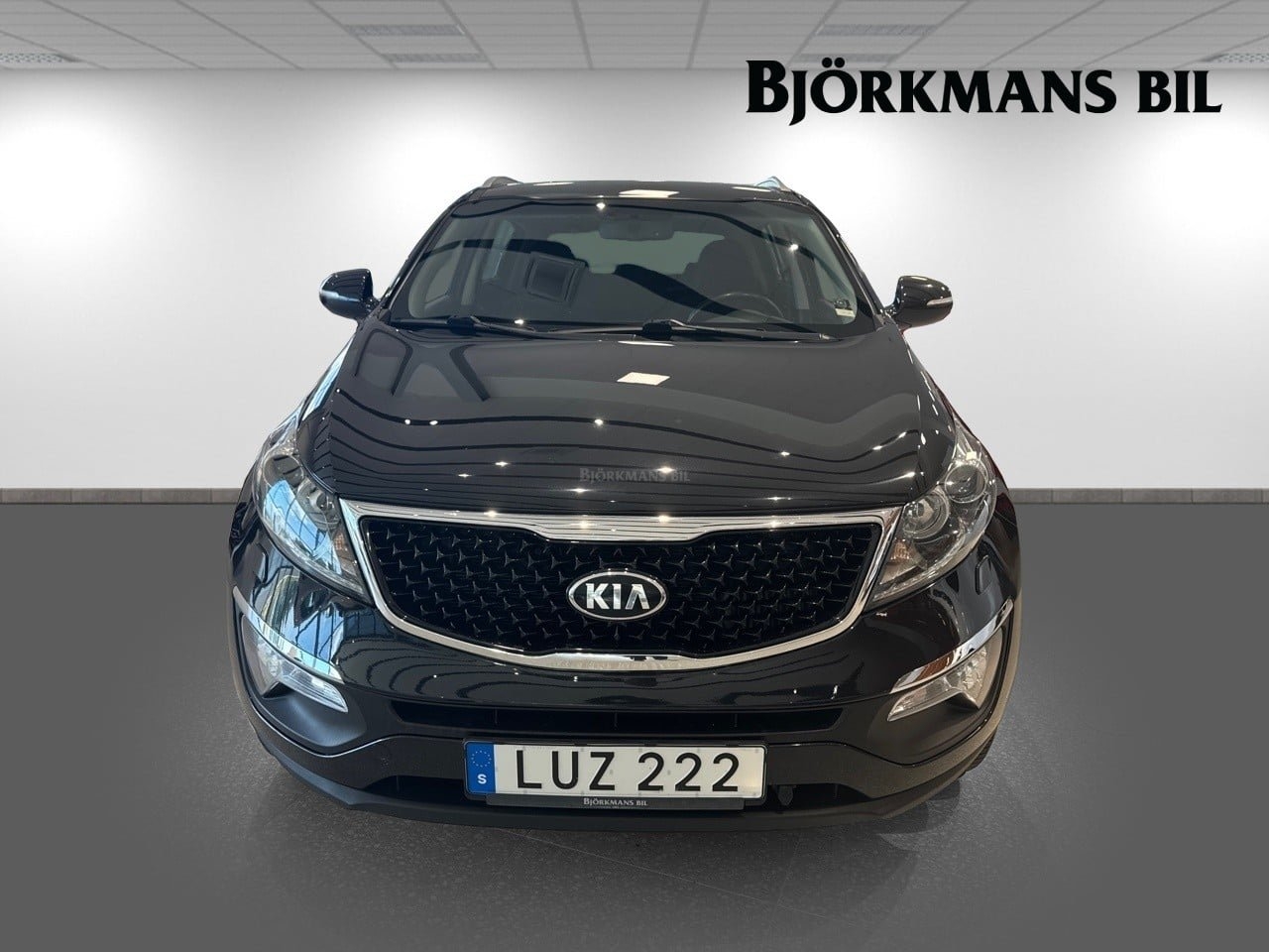 Kia Sportage 2.0 CRDi 184 2015, bild 2/10