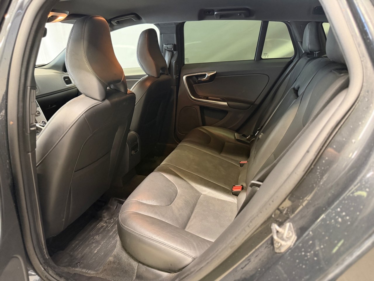 Volvo V60 D4 Summum Business Advanced 2017, bild 6/10