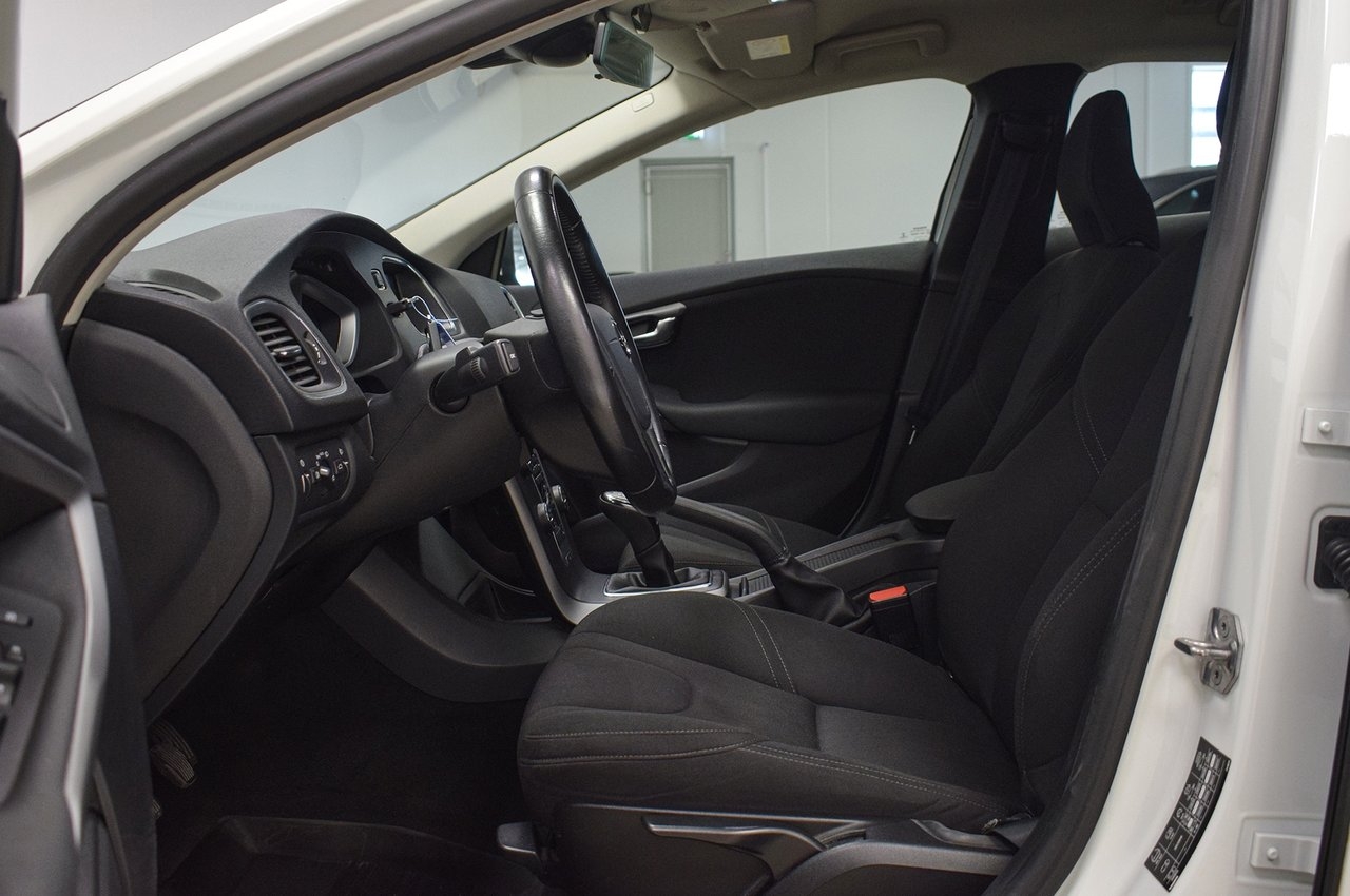 Volvo V40 D2 Business 2018, bild 6/10