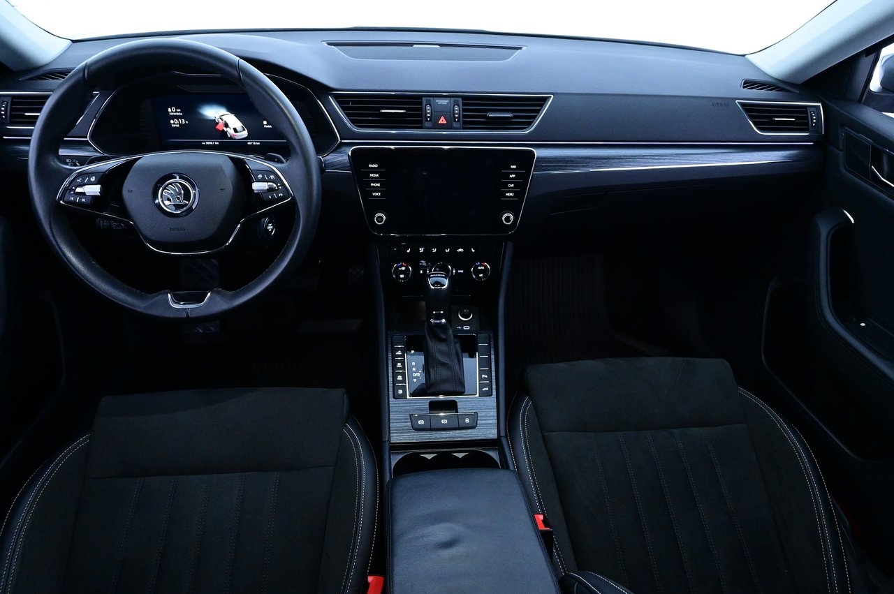 Skoda Superb Style Business 2024, bild 6/10