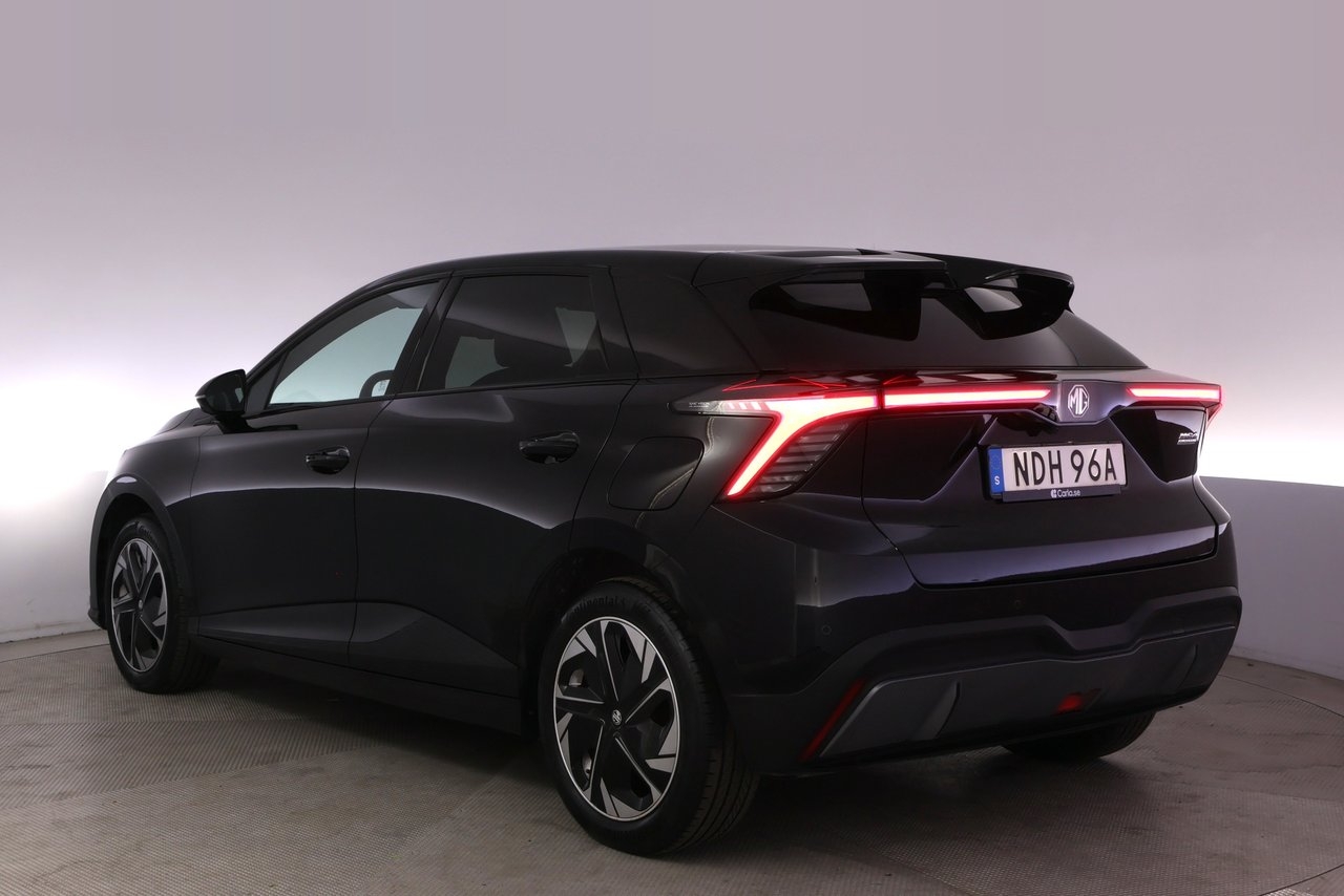 MG MG4 Electric Luxury 2023, bild 4/10