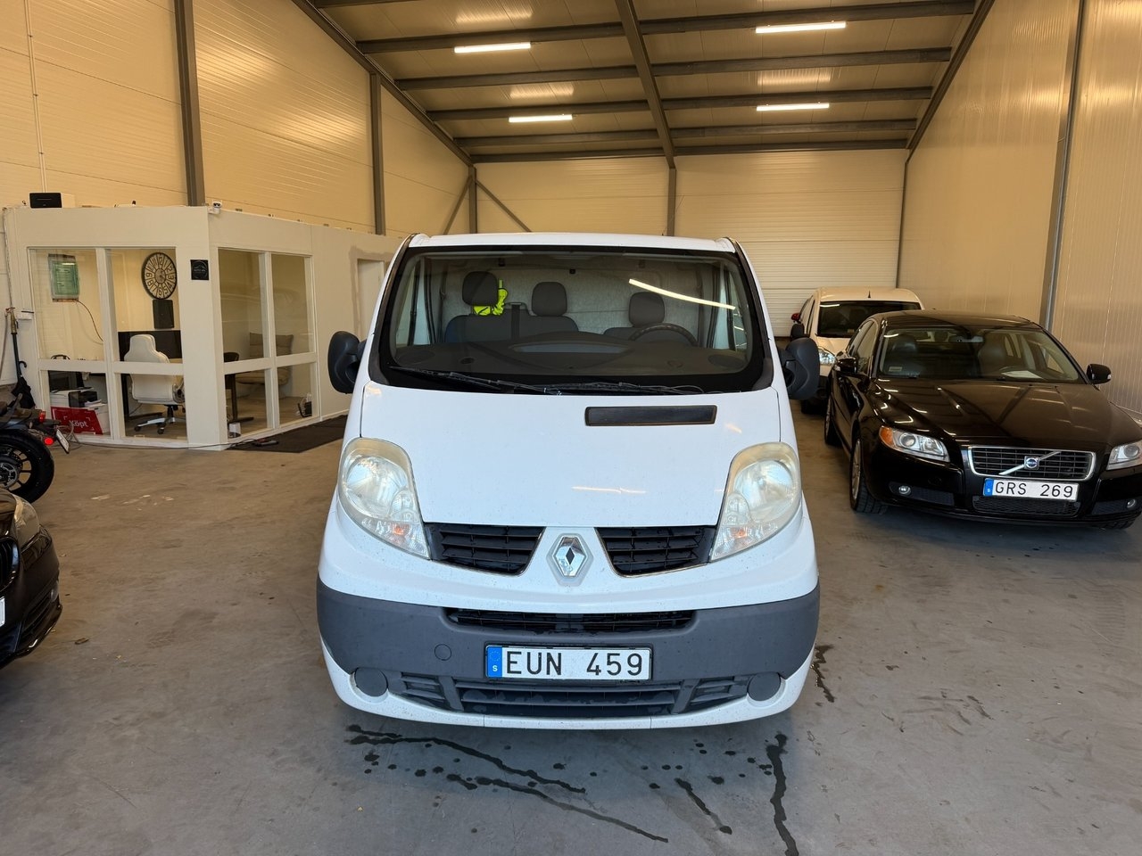 Renault Trafic 2.0 dCi 115 2014, bild 2/10