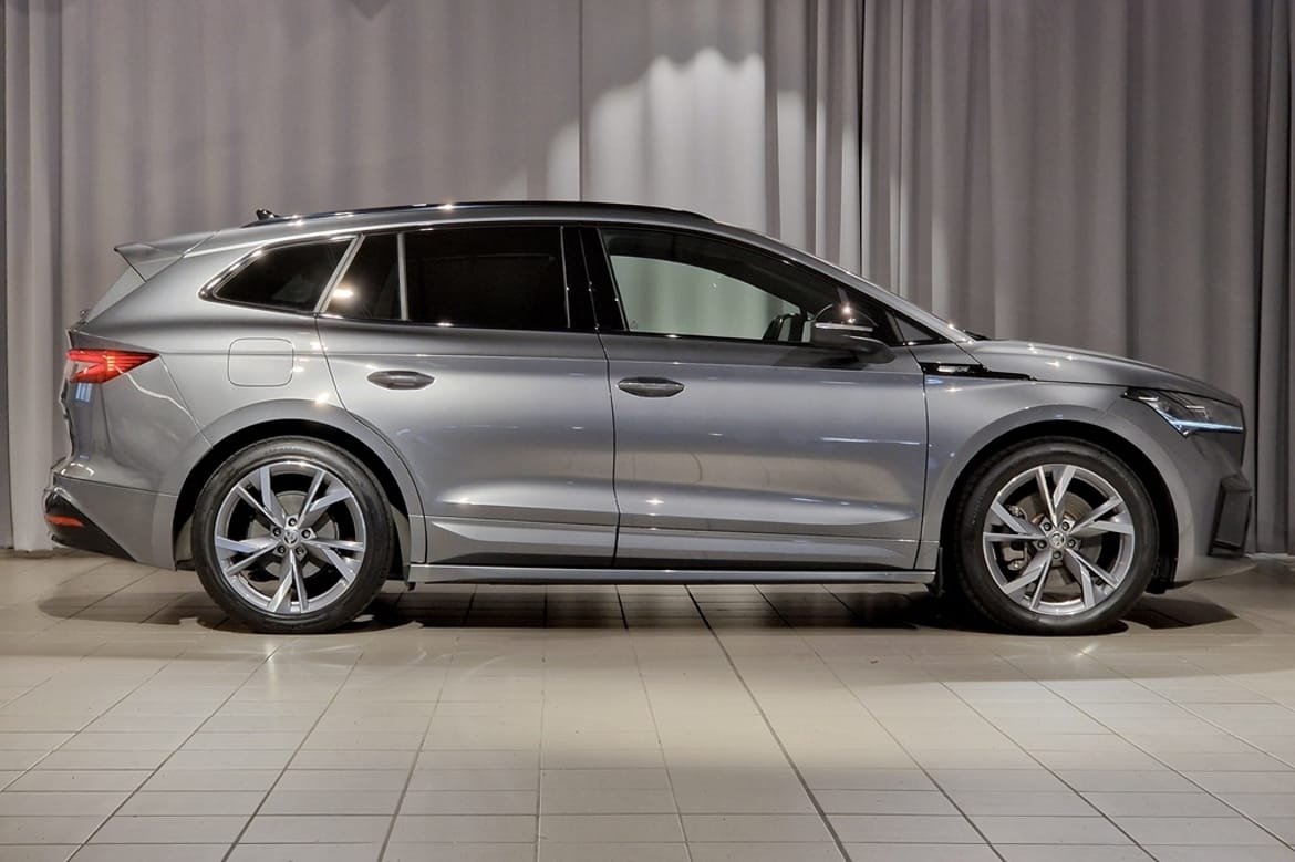 Skoda Enyaq 80x Sportline 2023, bild 3/10