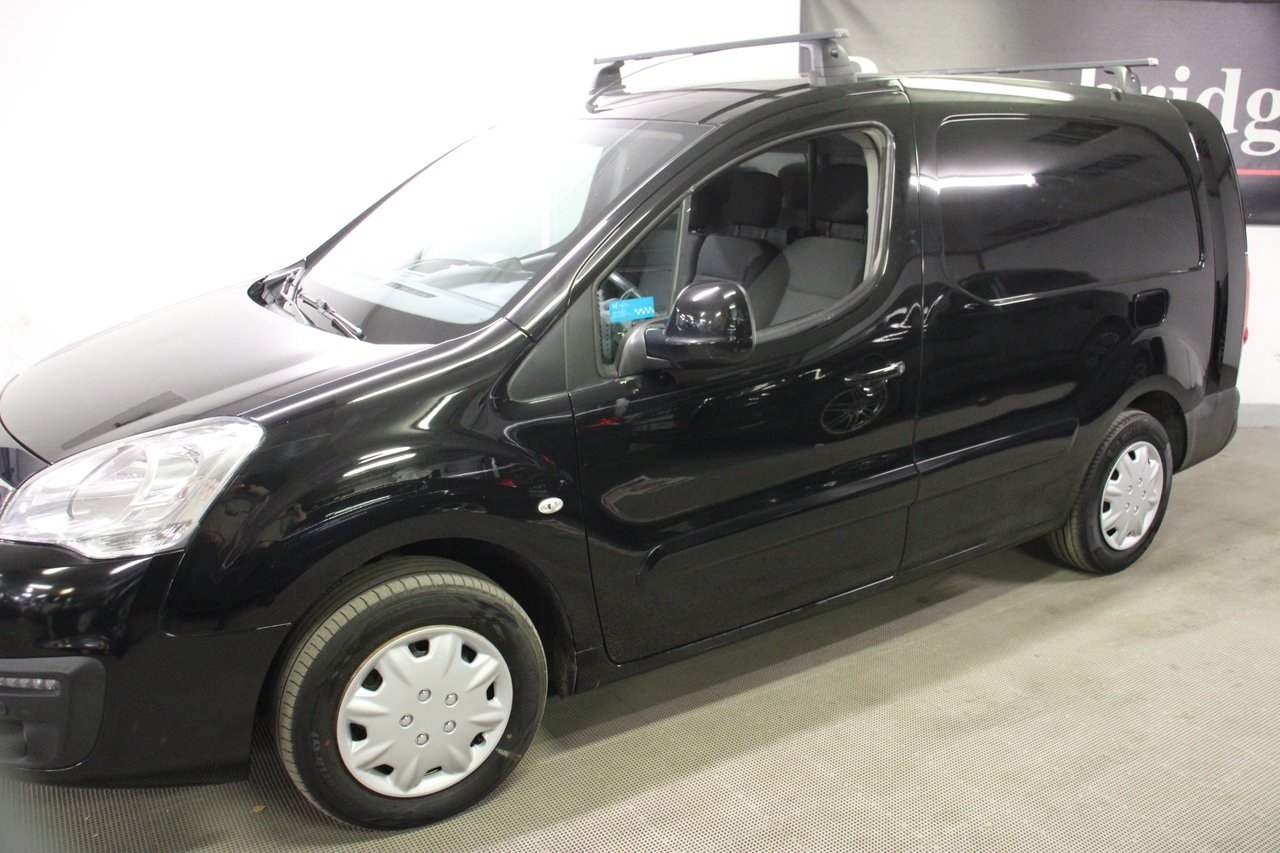 Peugeot Partner BlueHDi 100 2017, bild 4/10