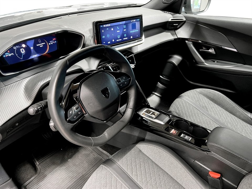 Peugeot 2008 1.2 PureTech 130 Allure 2025, bild 4/10