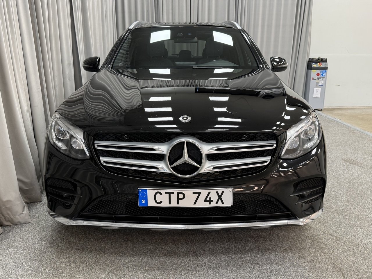Mercedes-Benz GLC 220 d AMG 2018, bild 5/10