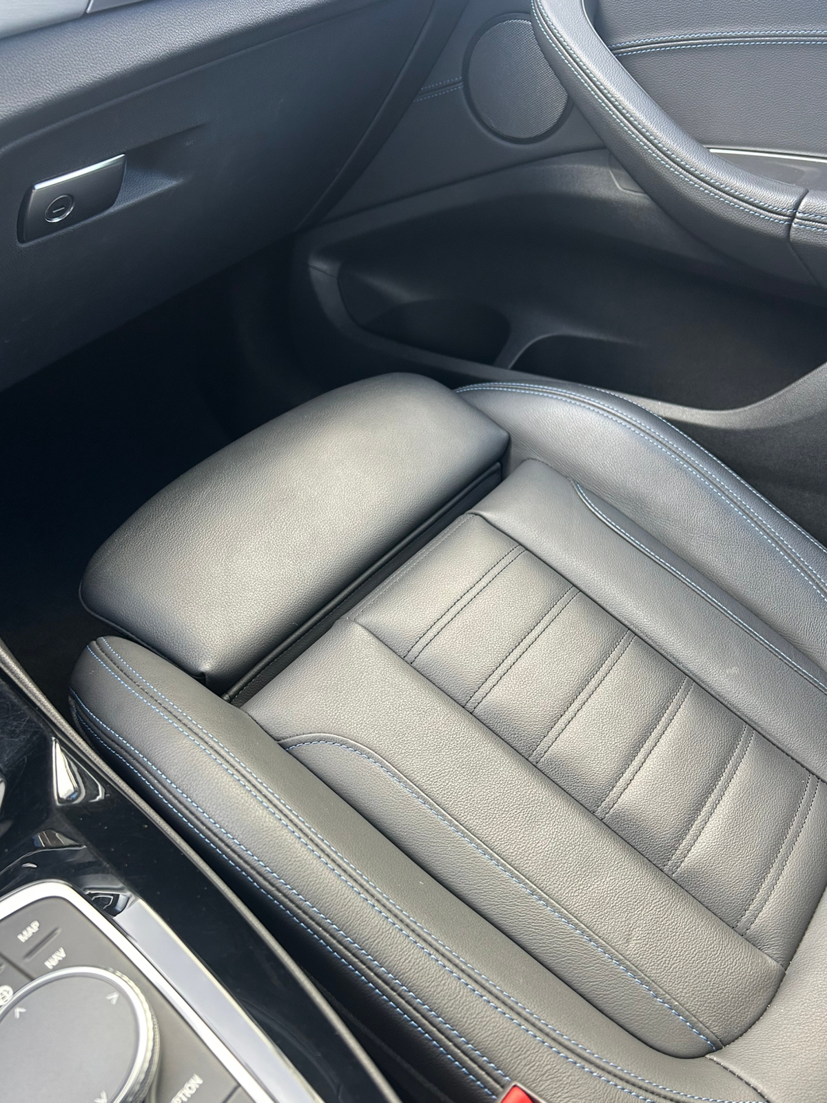 BMW iX3 2022, bild 5/7