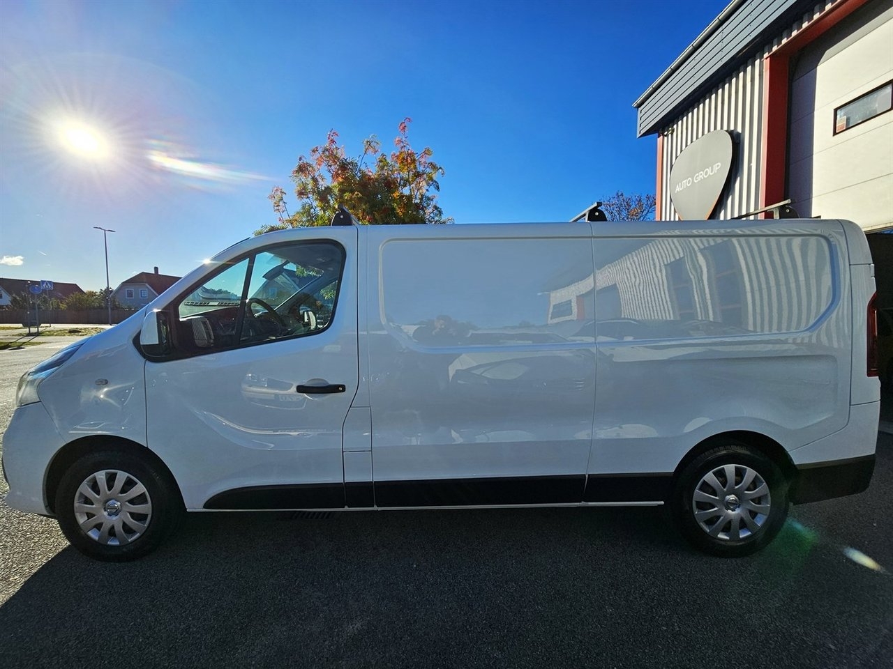 Nissan NV300 dCi 125 2019, bild 4/10
