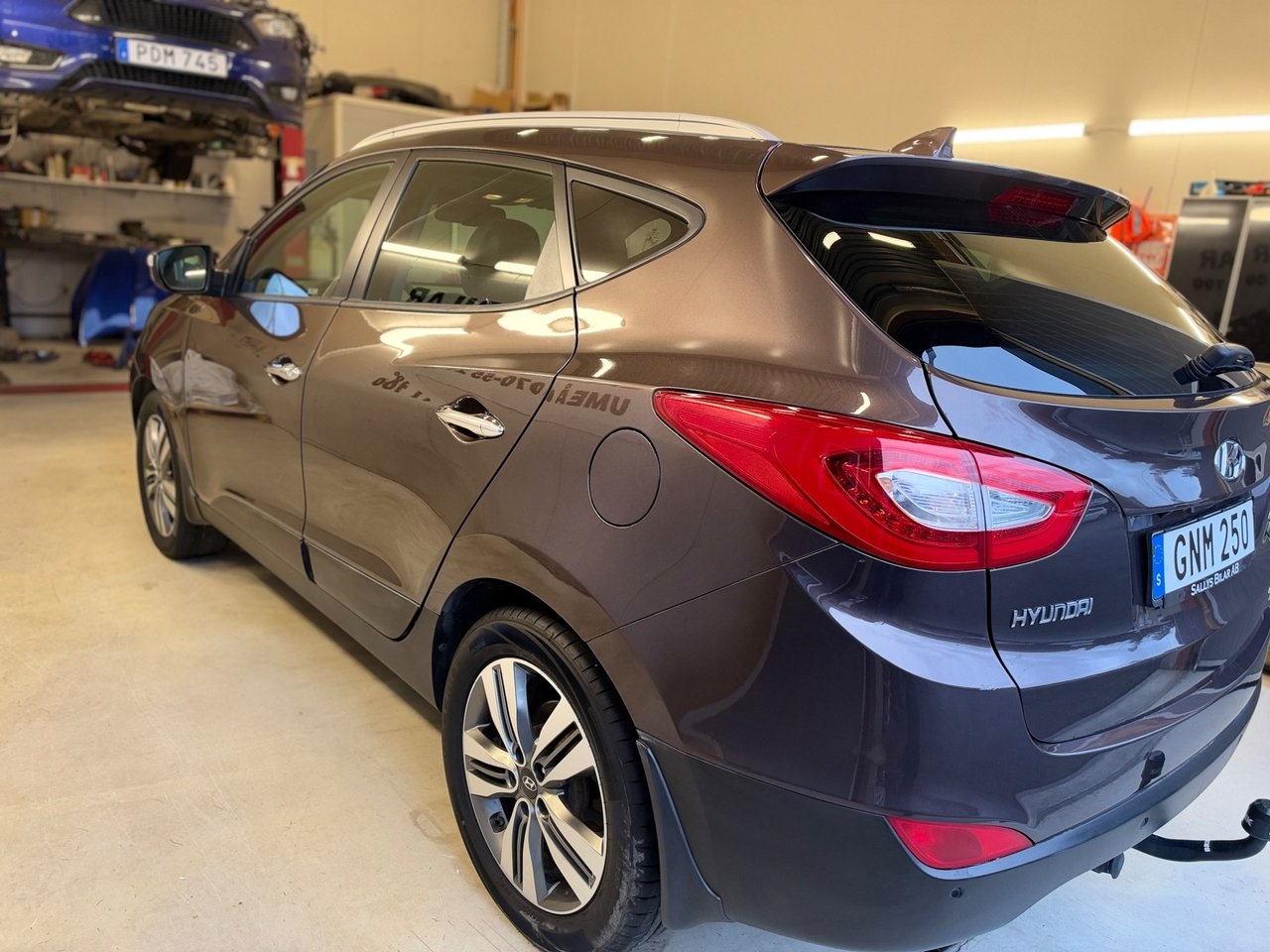 Hyundai ix35 2.0 CRDi Premium Business 2015, bild 2/10