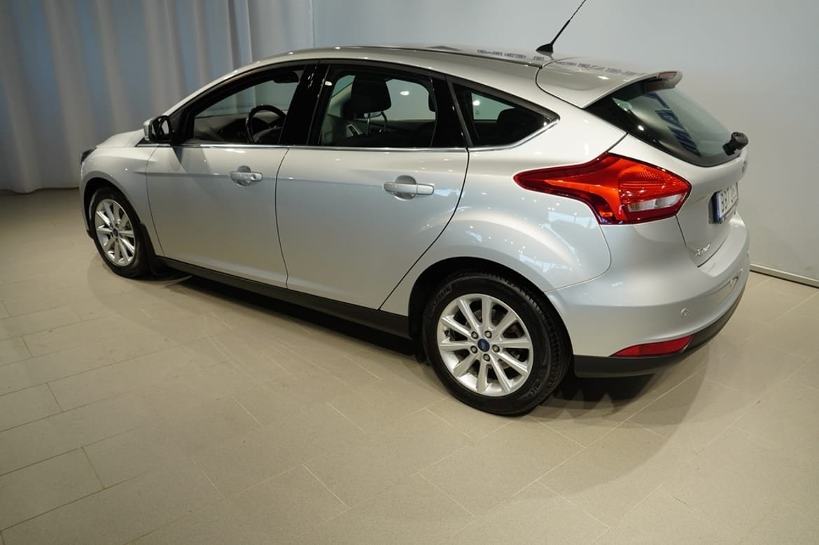 Ford Focus 1.0 EcoBoost 2017, bild 3/7