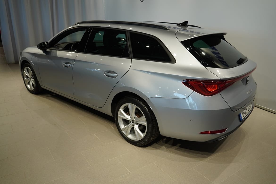 Seat Leon 1.4 e-HYBRID 2021, bild 3/10