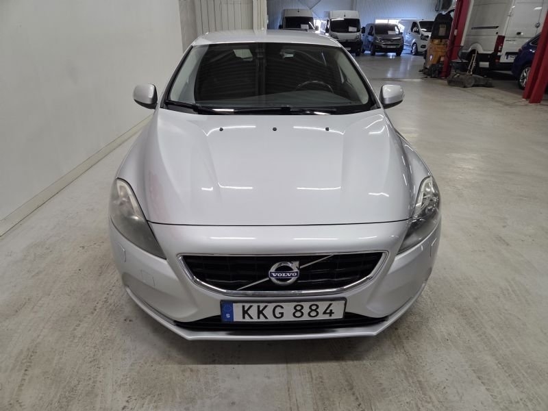 Volvo V40 D2 Kinetic 2014, bild 2/10