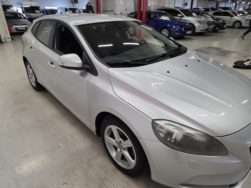 Volvo V40 D2 Kinetic 2014, bild 3/10