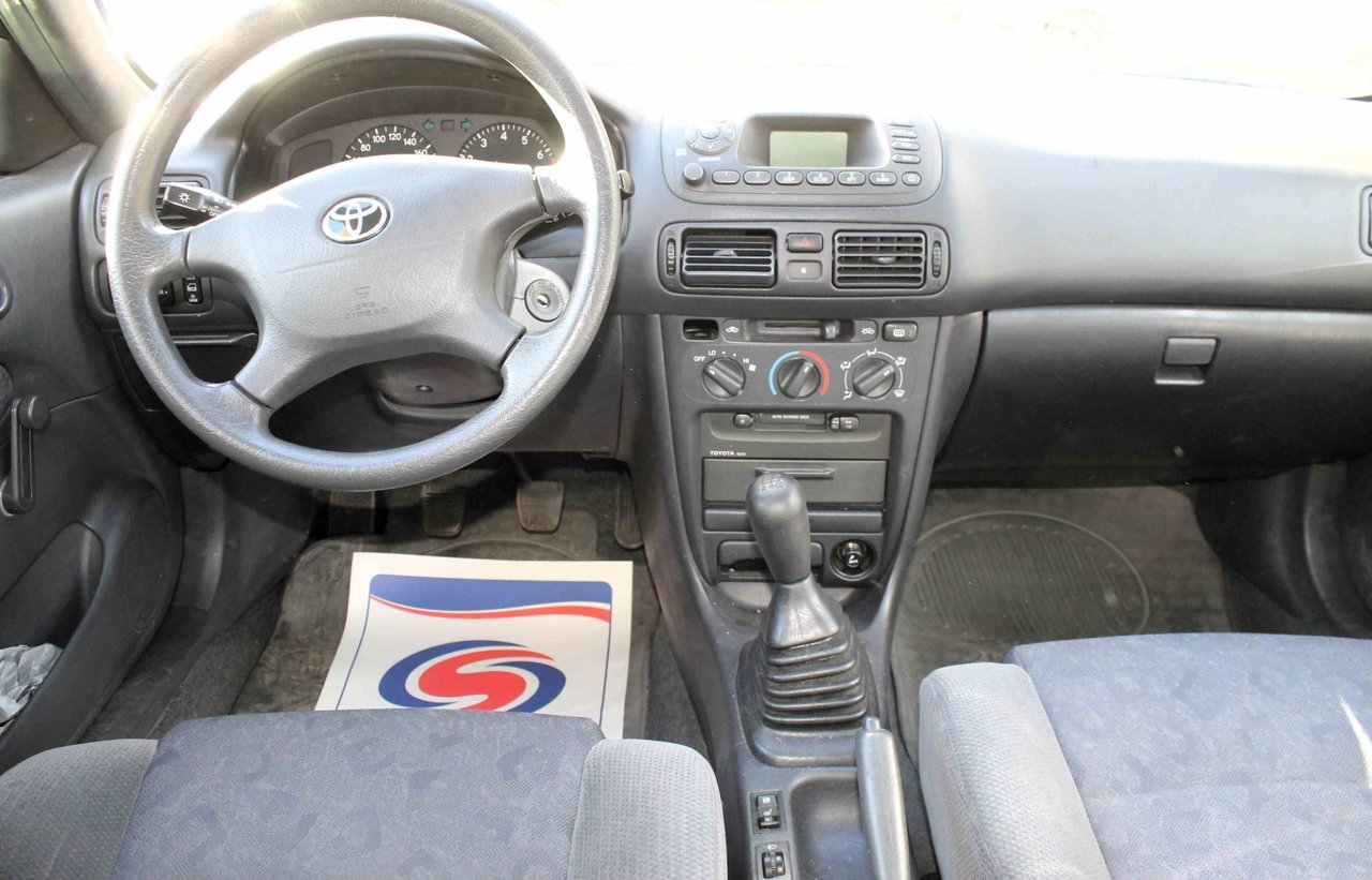 Toyota Corolla 1.4 2001, bild 4/4