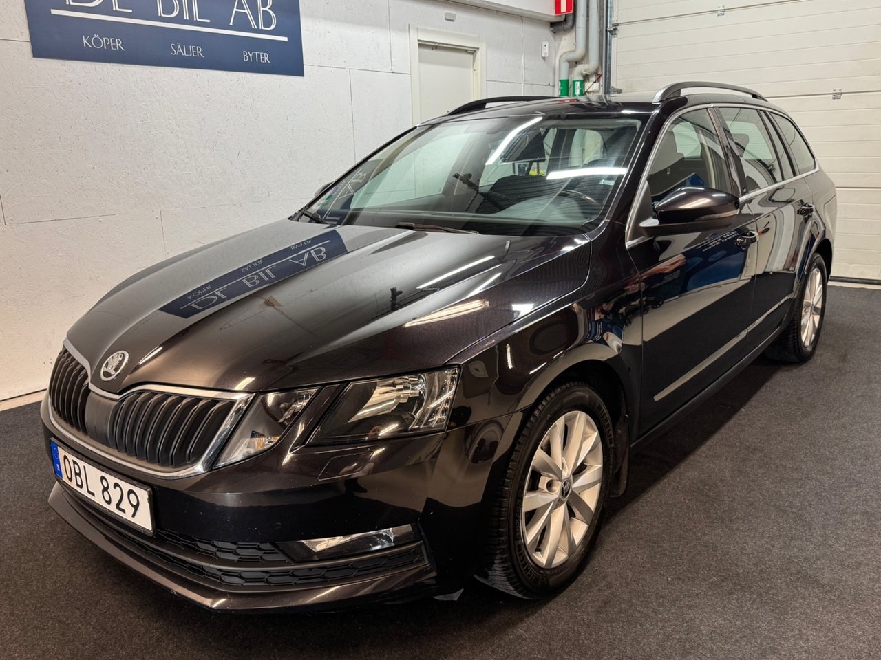 Skoda Octavia 1.0 TSI Ambition 2018, bild 2/10