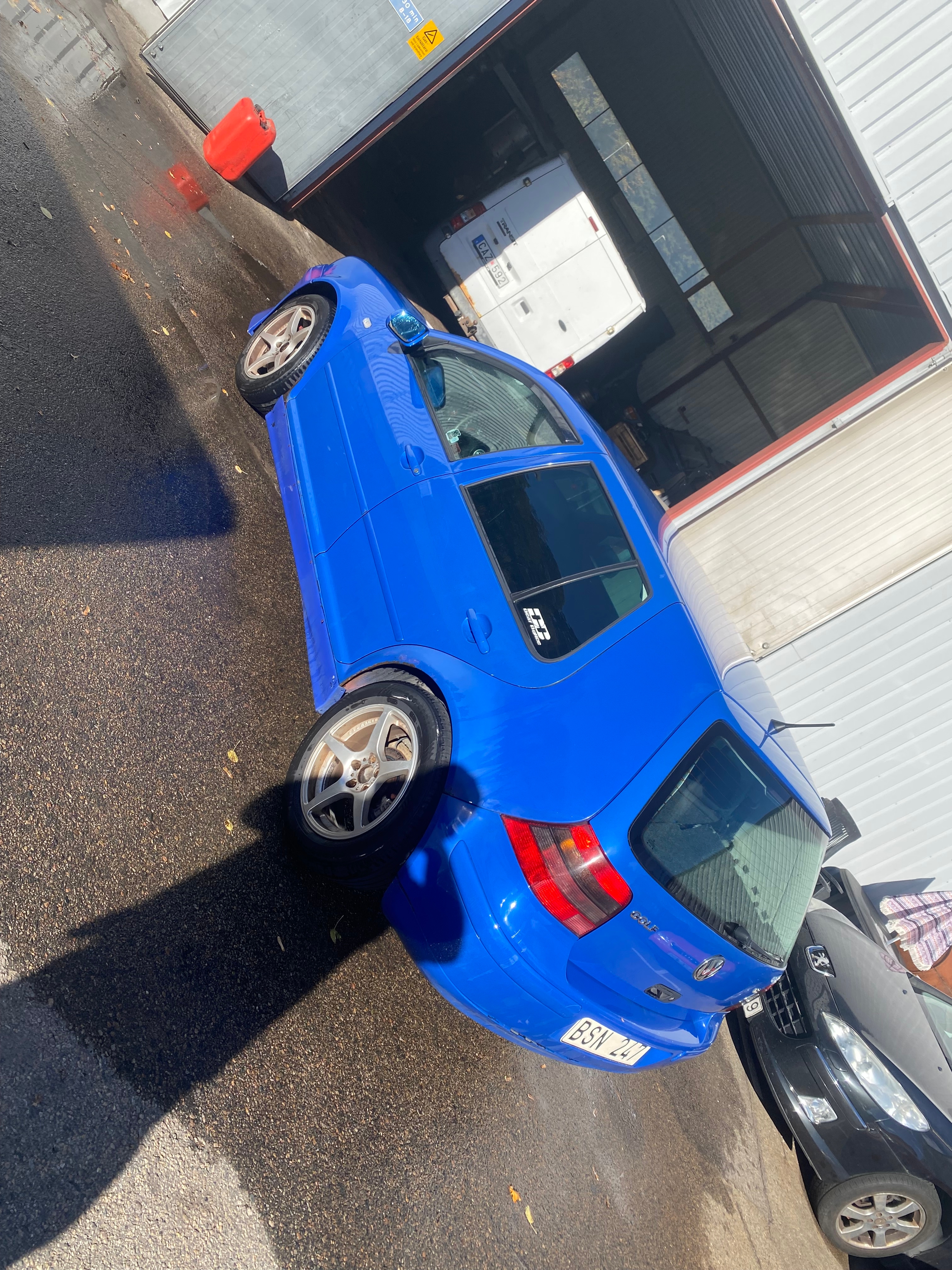 Volkswagen Golf GTI 1999, bild 2/5