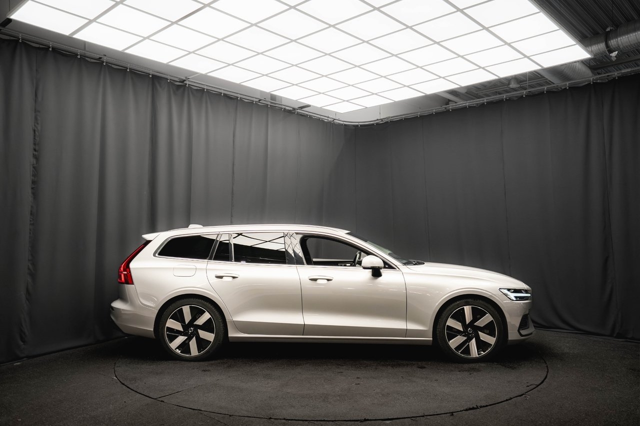Volvo V60 T6 Core 2024, bild 6/10