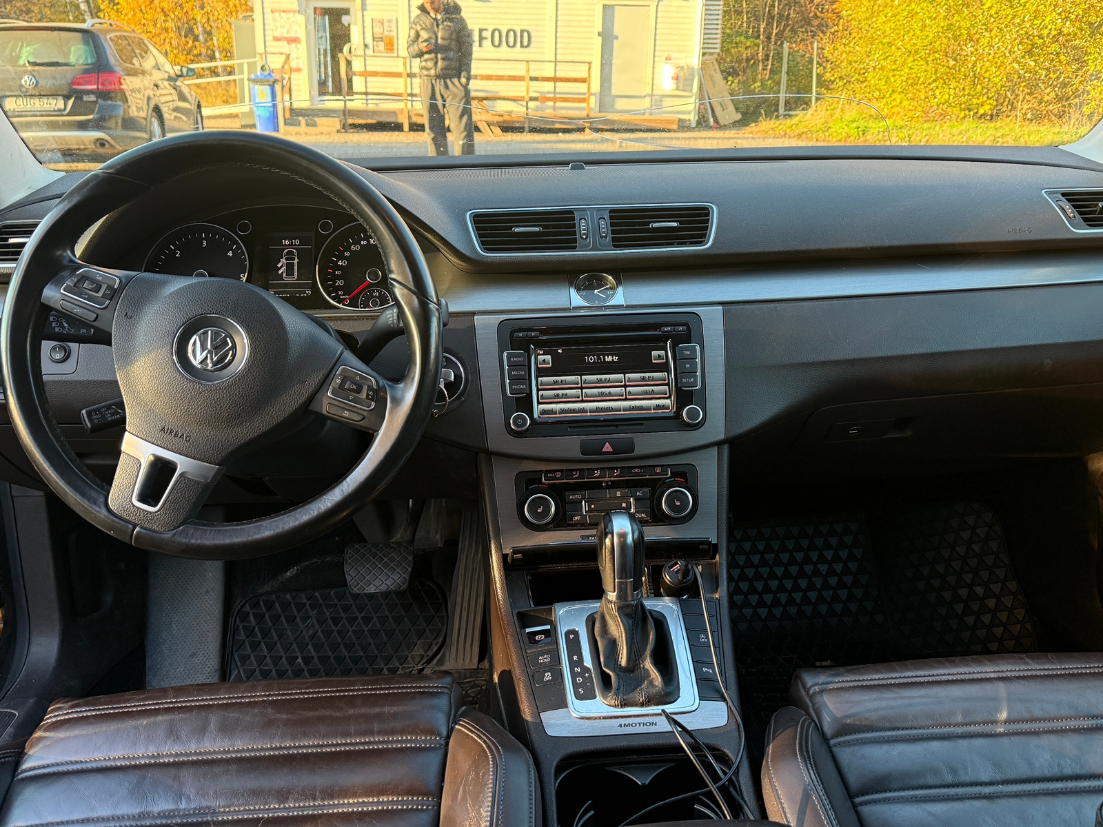 Volkswagen Passat 2.0 TDI 2012, bild 4/9